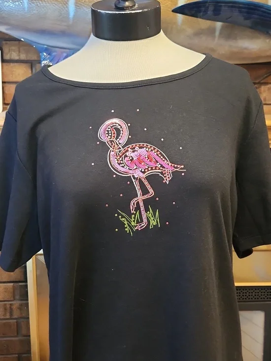 Quacker Factory By Jeanne Bicea Black Tee with Pink Sequin Flamingo Size L - Picture 2 of 15